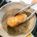 Hvorfor hælde citronsaft på panden, før man steger fisk: Det